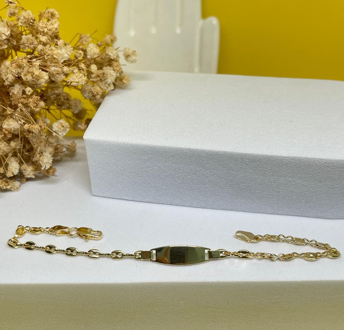 Pulsera gucci 2mm de 18cm esclava