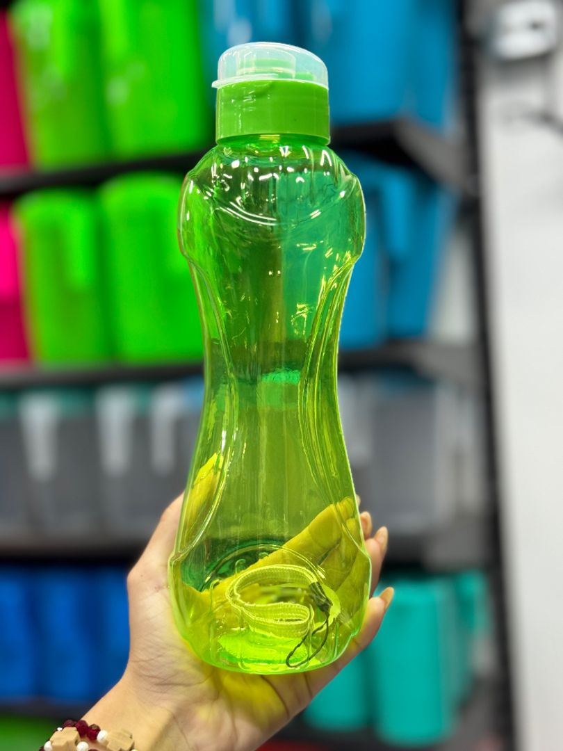 Botella Deportiva Ergonómica Transparente con Correa de Mano