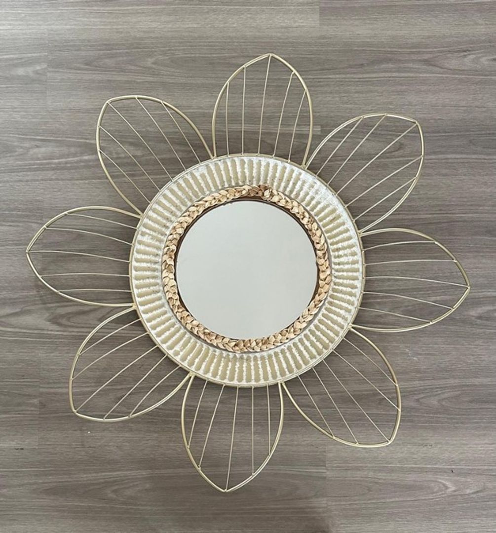 Espejo en latón de pared