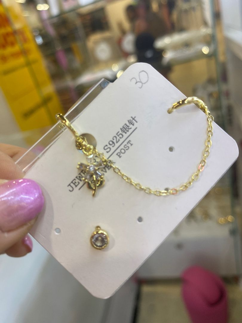 Ear cuff (simuladores) con cadena 