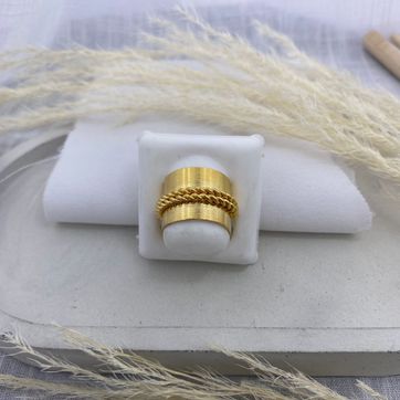 Imagen del producto Anillo, bronce con baño de oro 