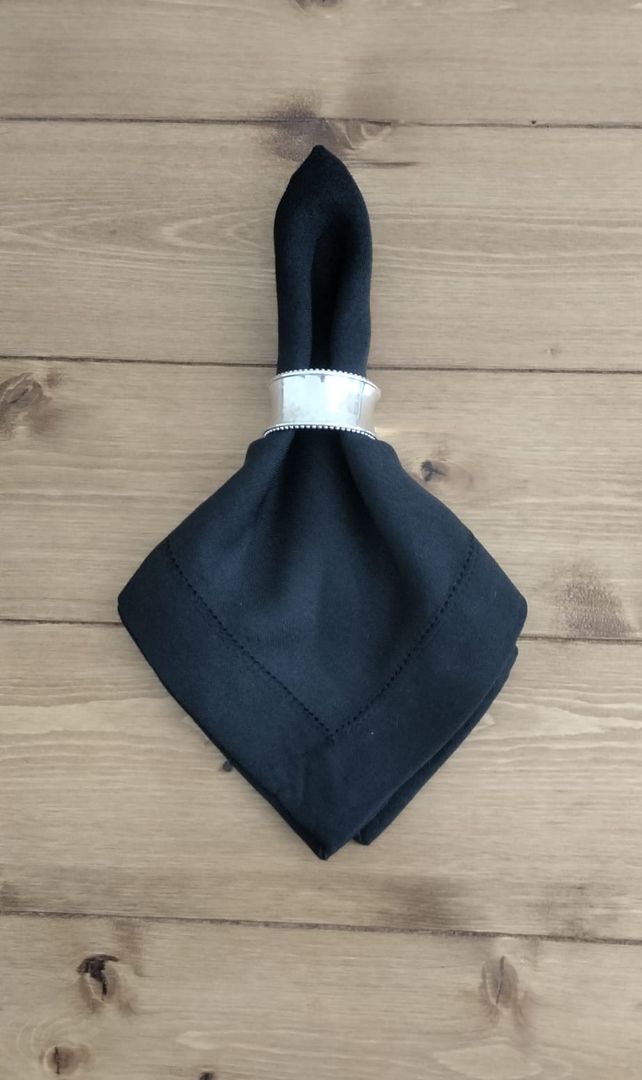 SERVILLETAS DE LINO - NEGRO