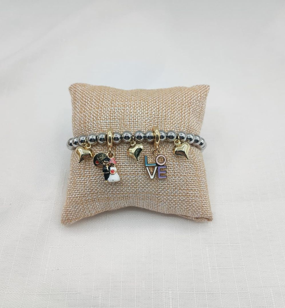 PULSERA PLATEADA CHARM