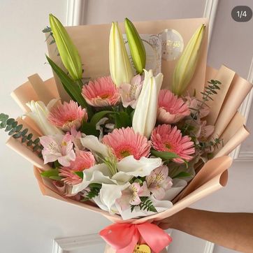 Imagen del producto Ref.Gerberas con lirios