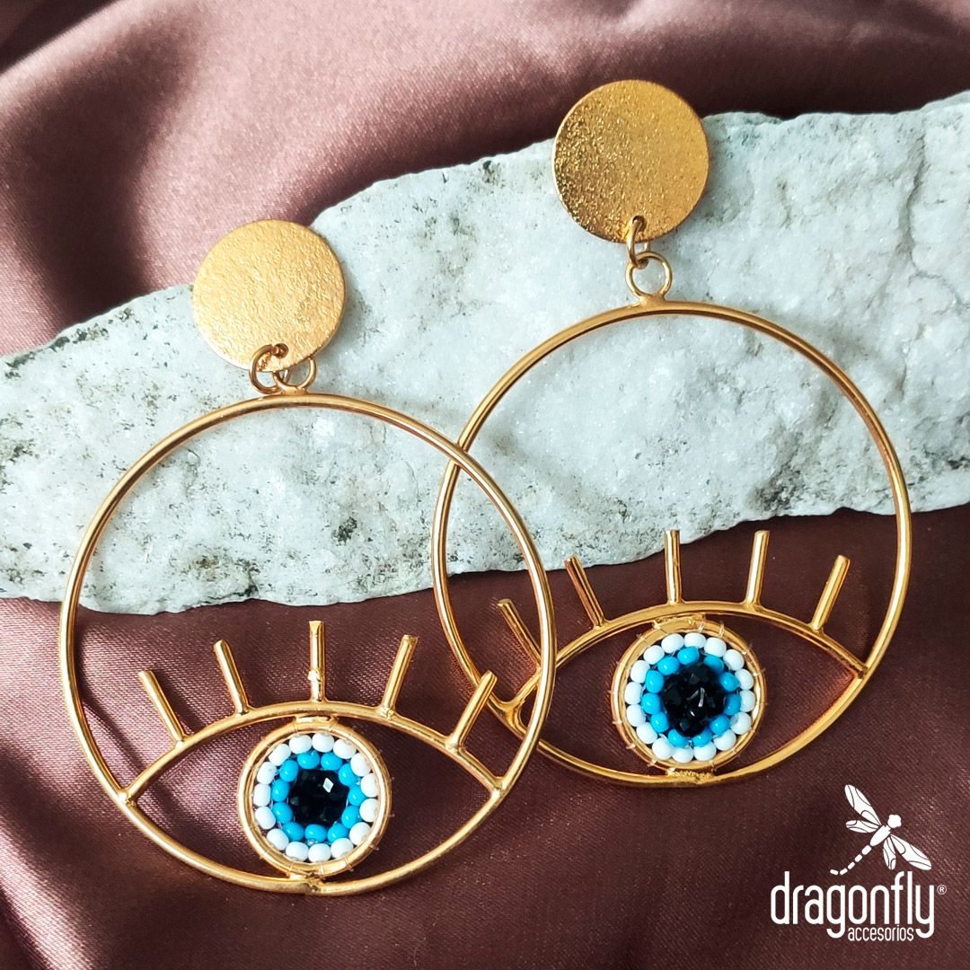 Aretes en bronce ojo  tejido a mano en mostacilla  