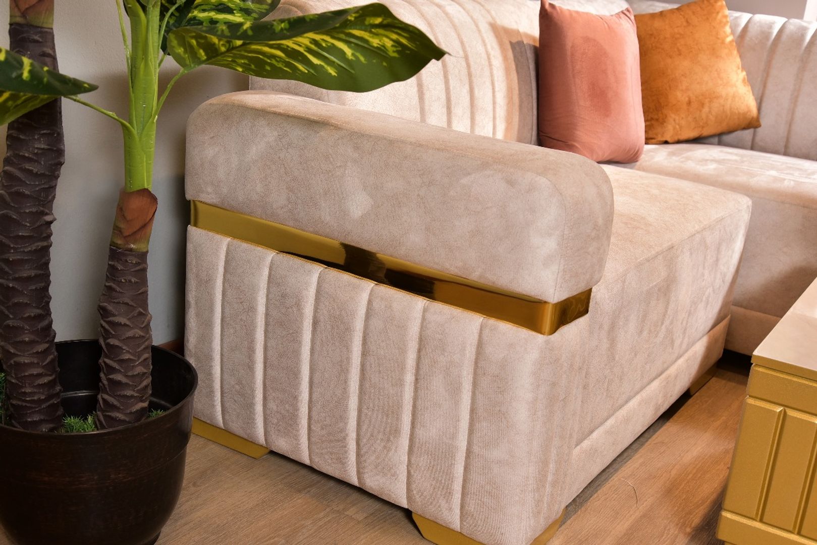 SALA ELE AUSTRIA TAPIZ BEIGE	