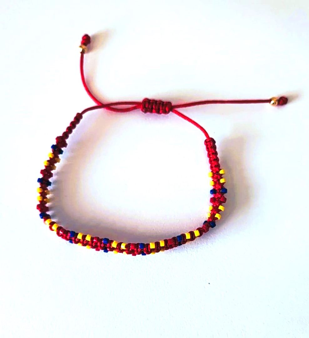 Pulsera Macramé y Miyuki 