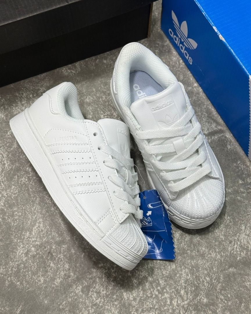 SUPERSTAR TODO BLANCO 1.1
