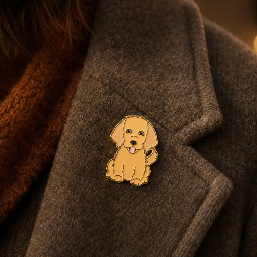 PIN GOLDEN RETRIVER