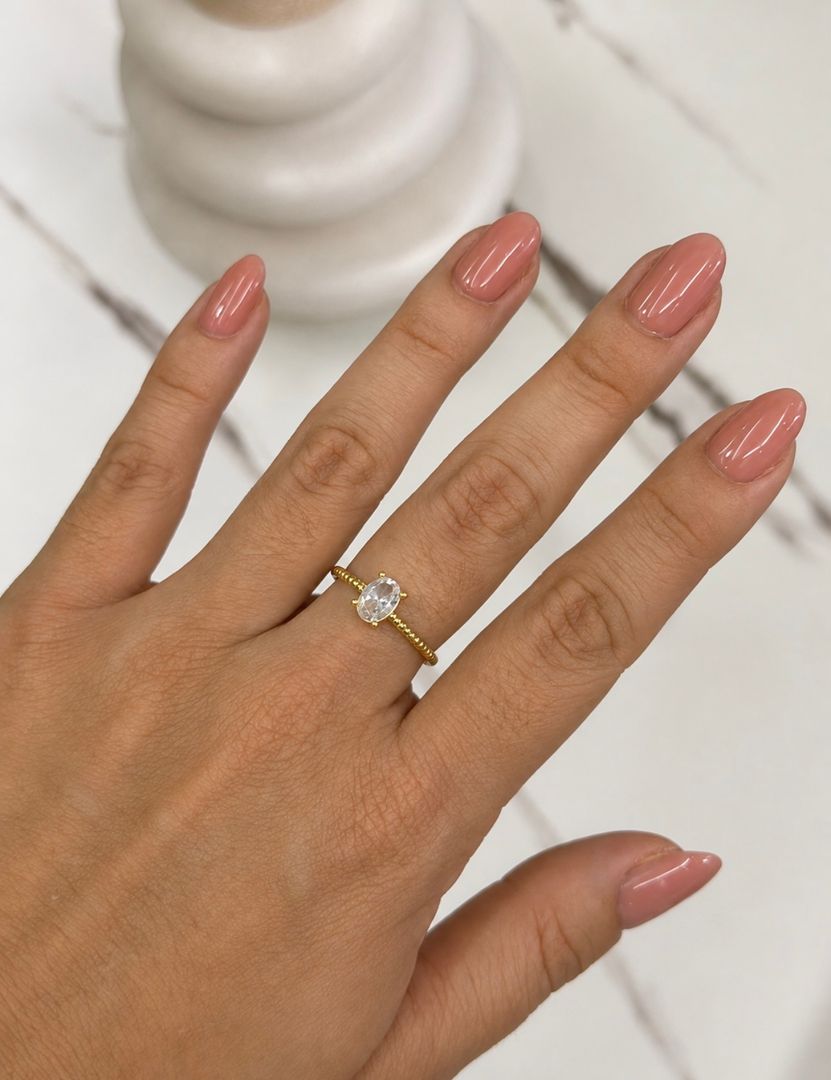 Anillo circon 