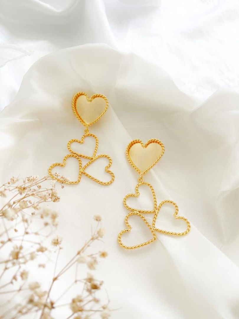 ARETE CORAZÓN TRIPLE PEGADO