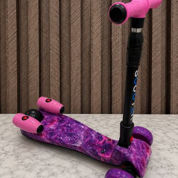 SCOOTER DE HUMO Y BLUETOOTH  - imagen 1