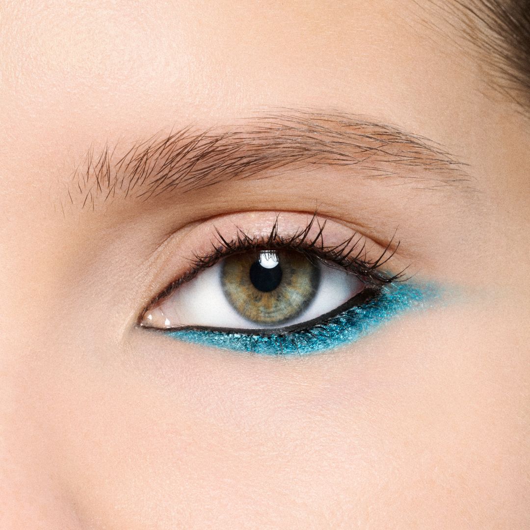 KAJAL EXCESS PENCIL LINER - PEACOCK