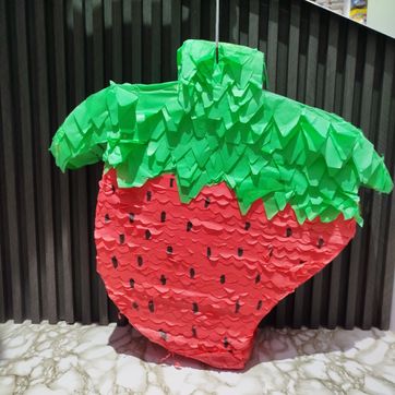 Imagen del producto PIÑATA EMPLANTILLADA FRESITA