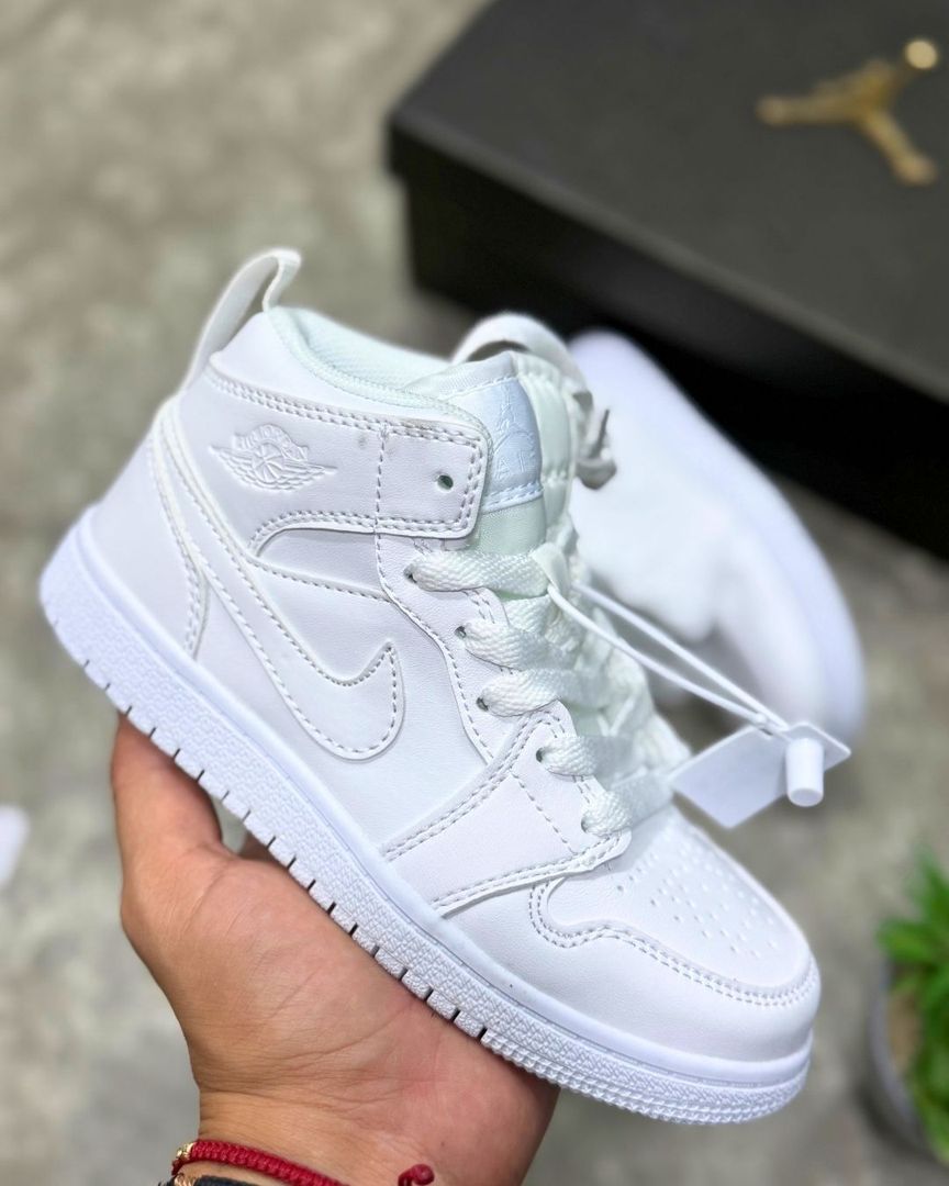 RETRO 1 TODO BLANCO 1.1 