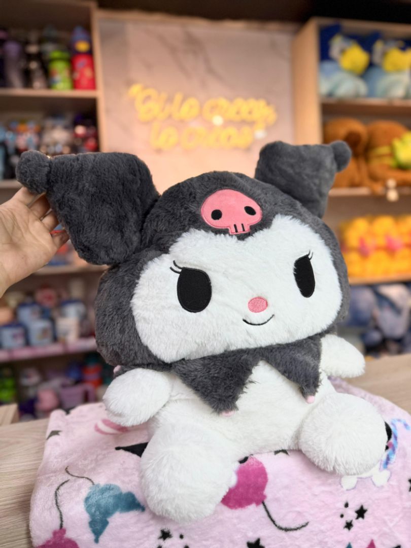 cobija  de peluche KUROMI