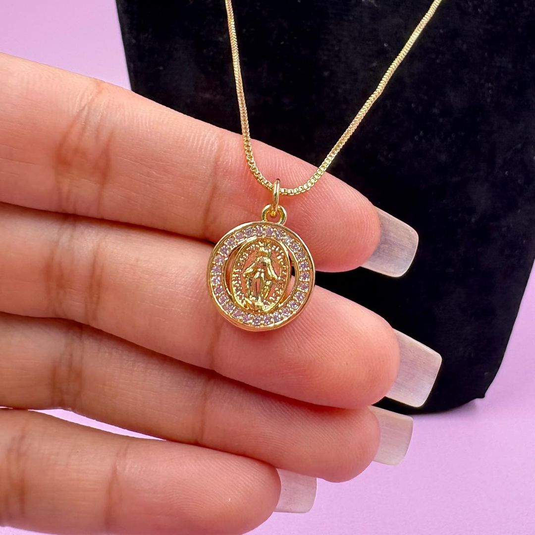 COLLAR + ARETAS VIRGEN