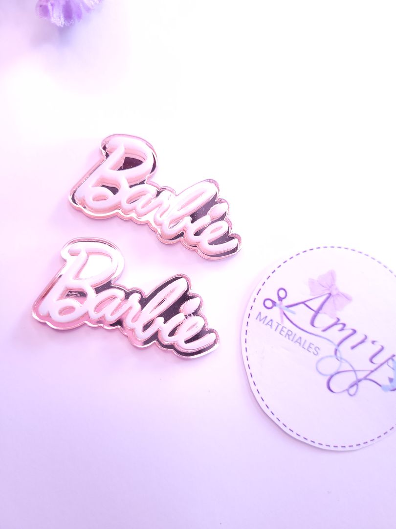 Acrílico 5x2.8cm Barbie blanco y rosa espejo 