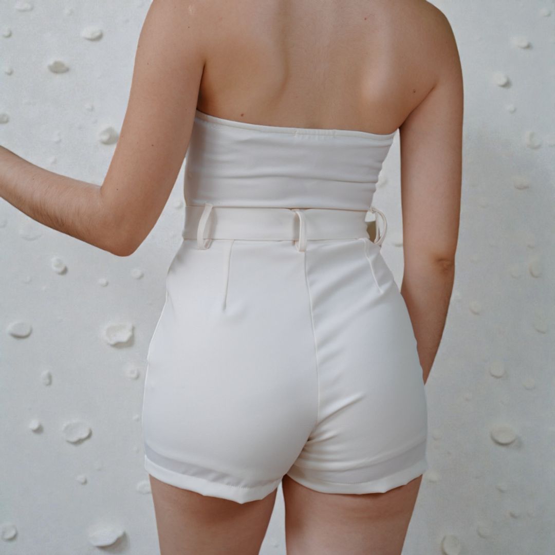 Enterizo elegante asimetrico short