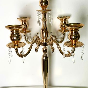 Imagen del producto CANDELABROS DORADOS