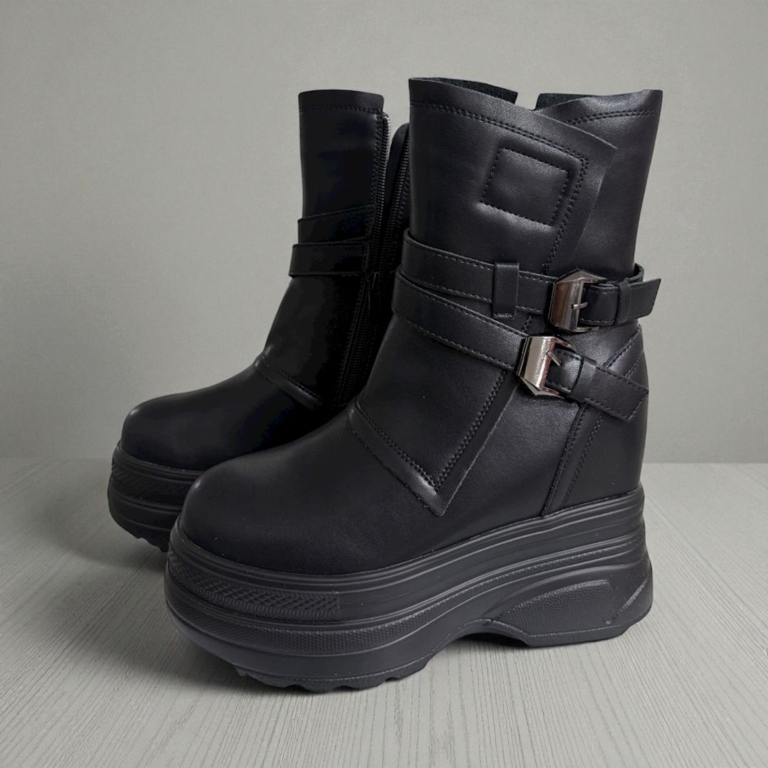 Bota tipo cuerina Blanca 