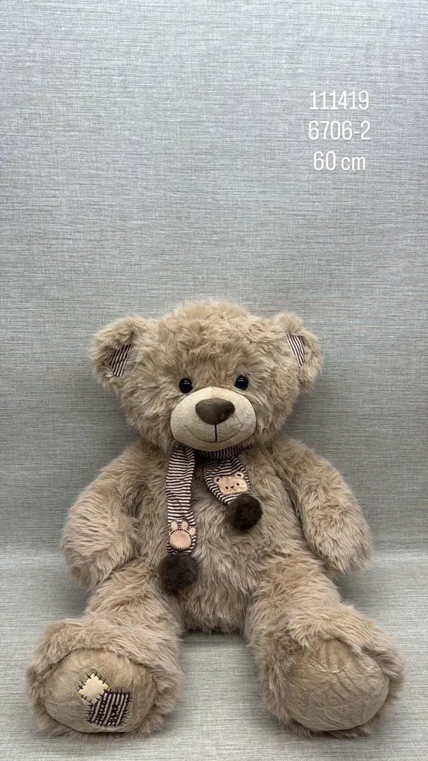 OSO PELUDITO CON BUFANDA 60 CM
