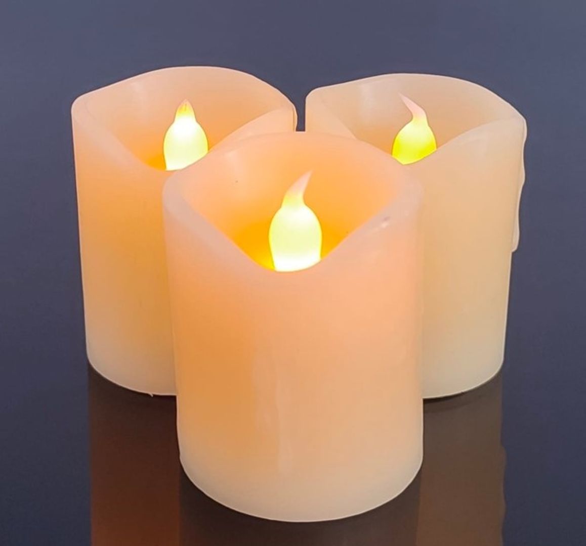 Vela Decorativa de Pilas en parafina