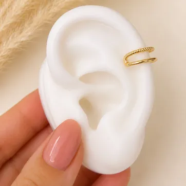Imagen del producto Earcuff doble línea liso 