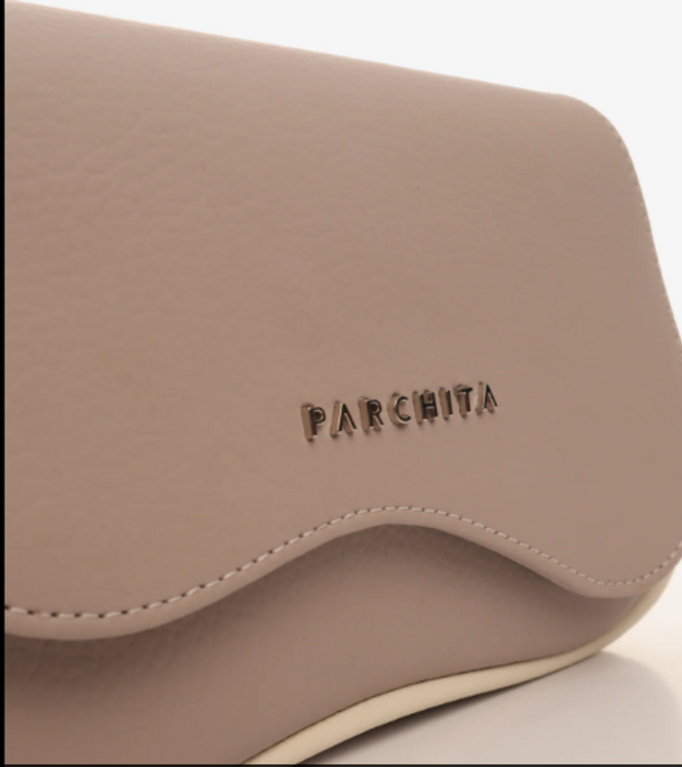 CARTERA MINI SELINA AVELLANA 