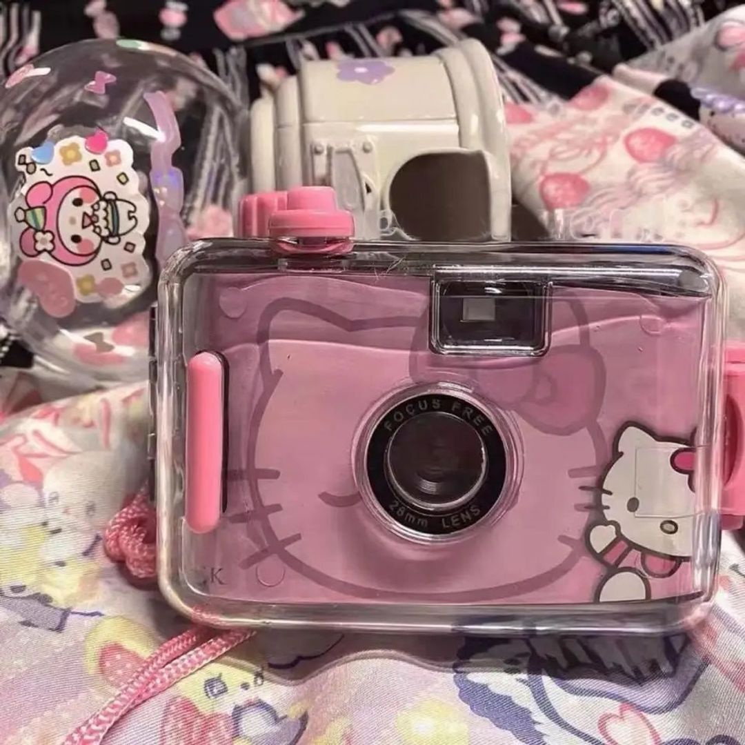 Cámara Sanrio retro