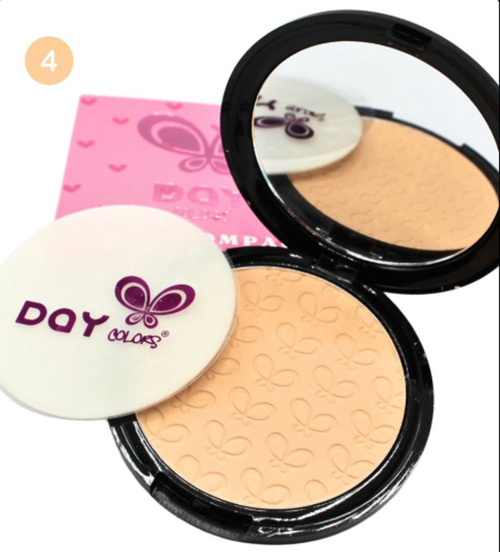 POLVO COMPACTO ACABADO NATURAL DAY COLORS 