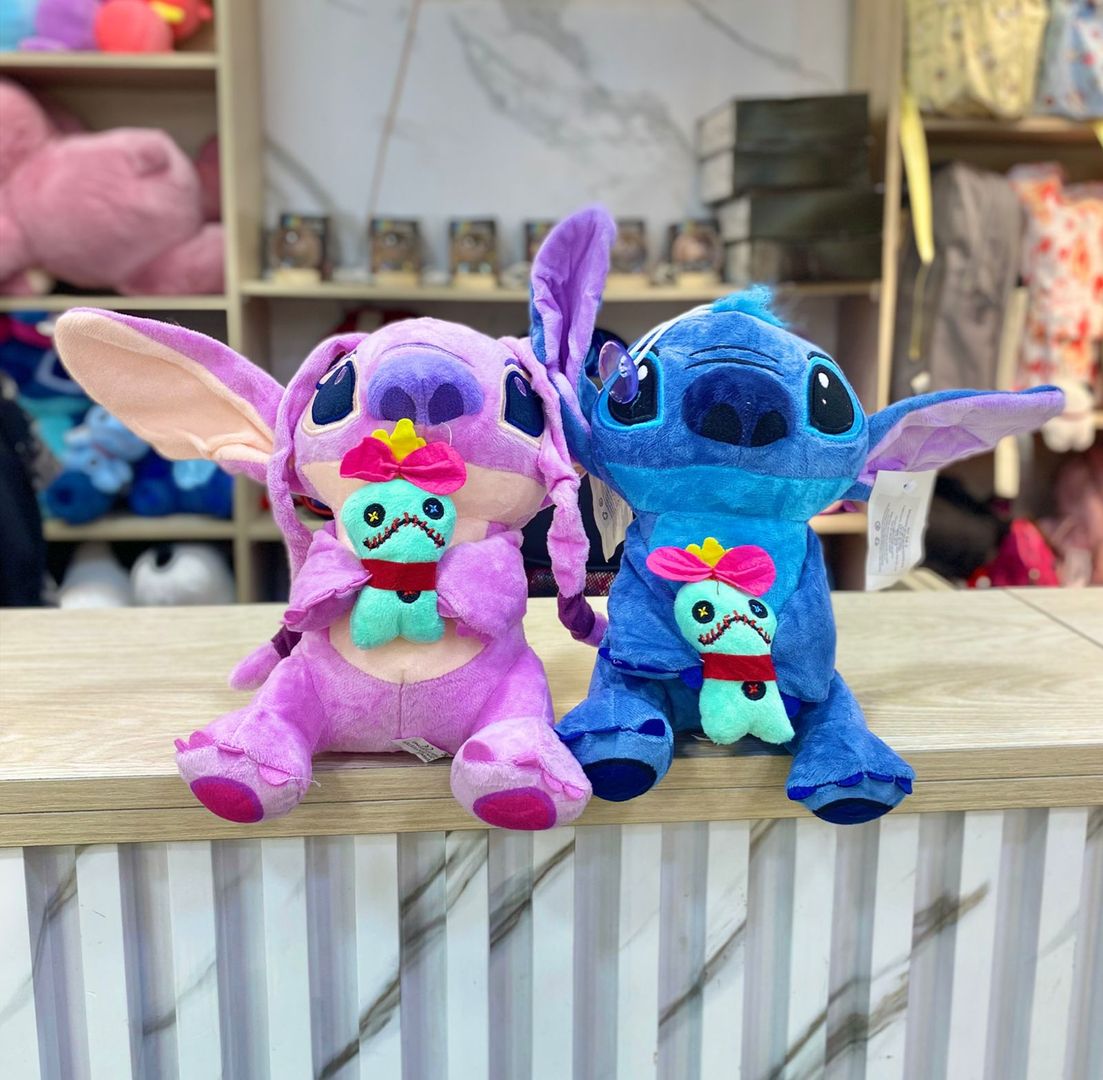 ÁNGELA Y STICH TRAPOS 