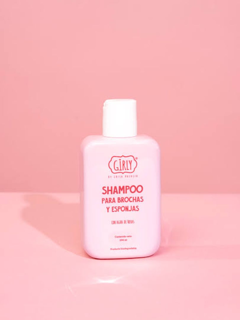 SHAMPOO DE BROCHAS Y ESPONJAS 290ML GIRLY