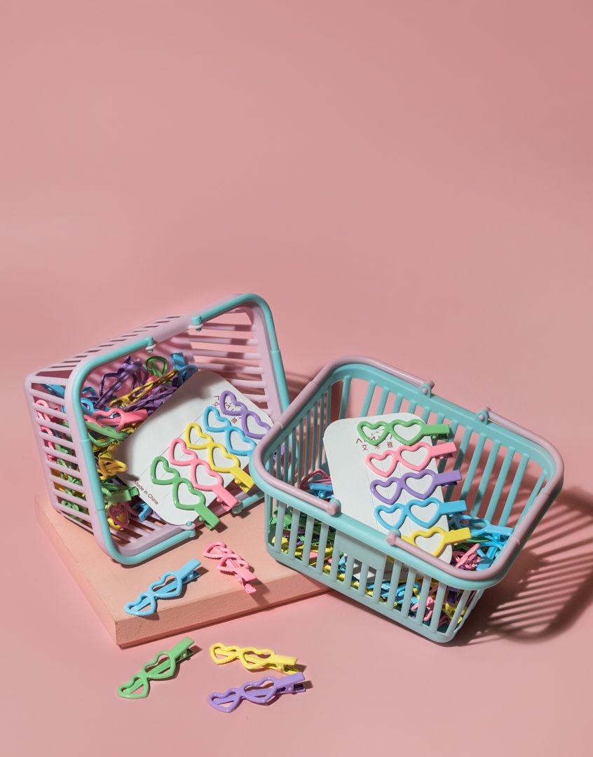 CANASTA X 50 PINZAS CORAZON