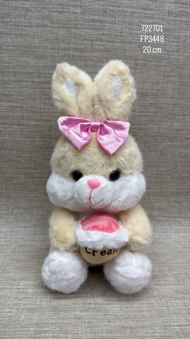 CONEJITA BEIGE CON LAZO ROSA 20 CM