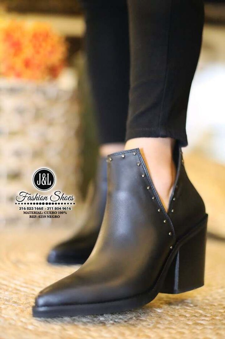 BOTINES