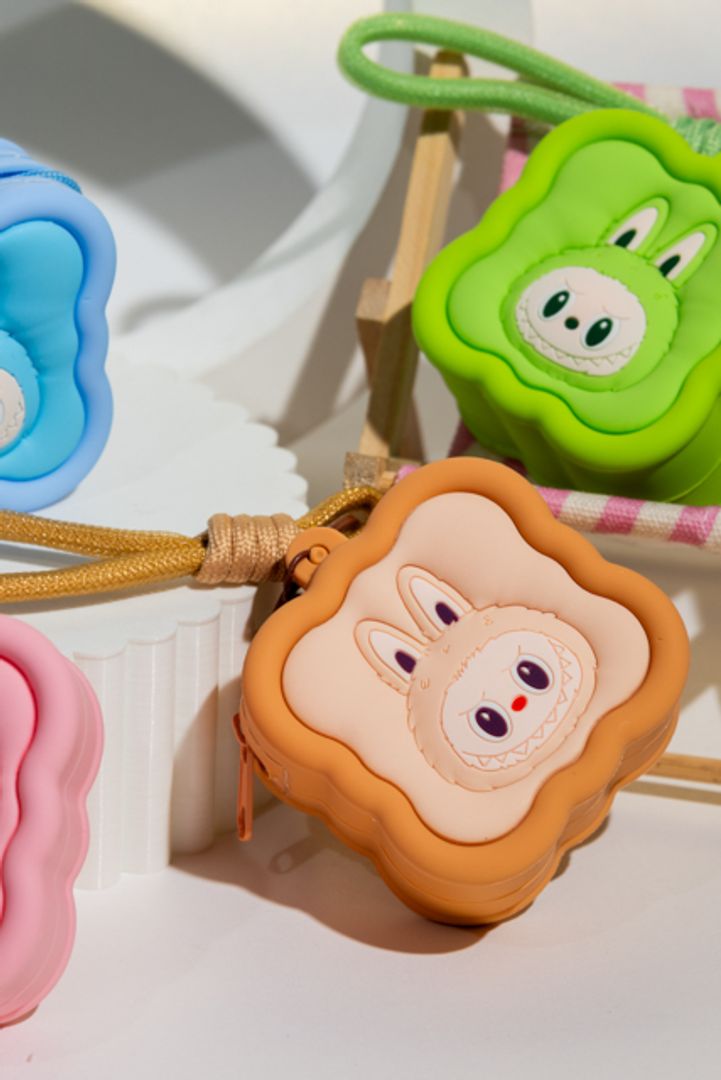 LLAVERO LABUBU MONEDERO