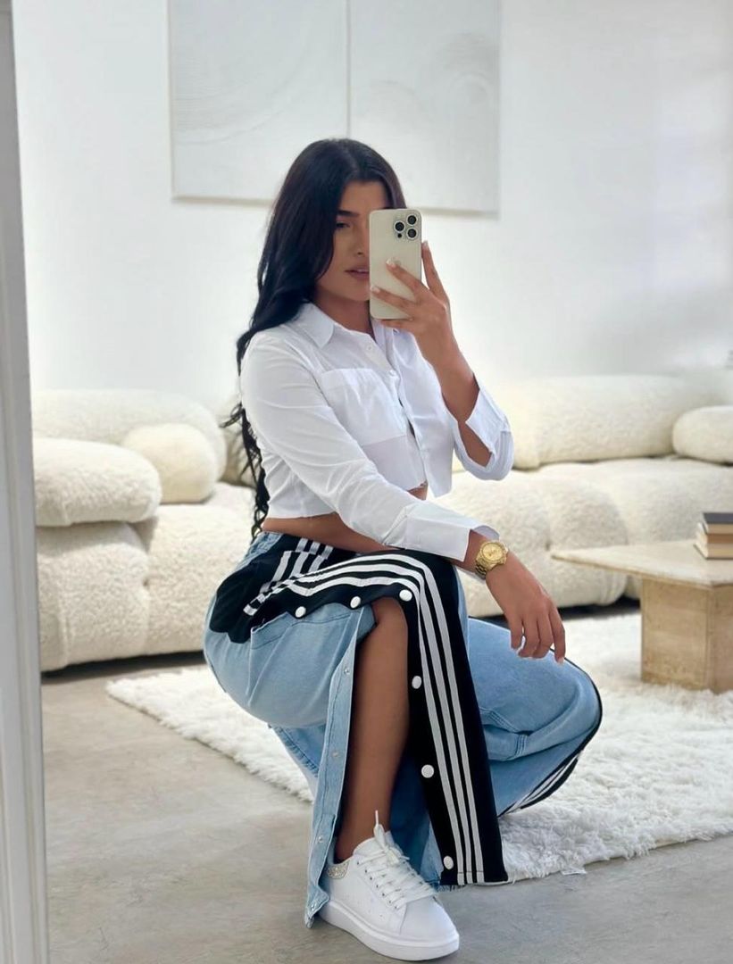 PANTALON BOTONES LATERALES