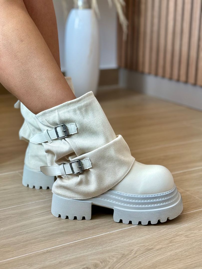 BOTAS BEIGE DENIM 