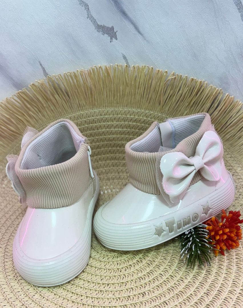 Bota de niña 