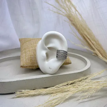 Imagen del producto Earcuff plateado, covergold 