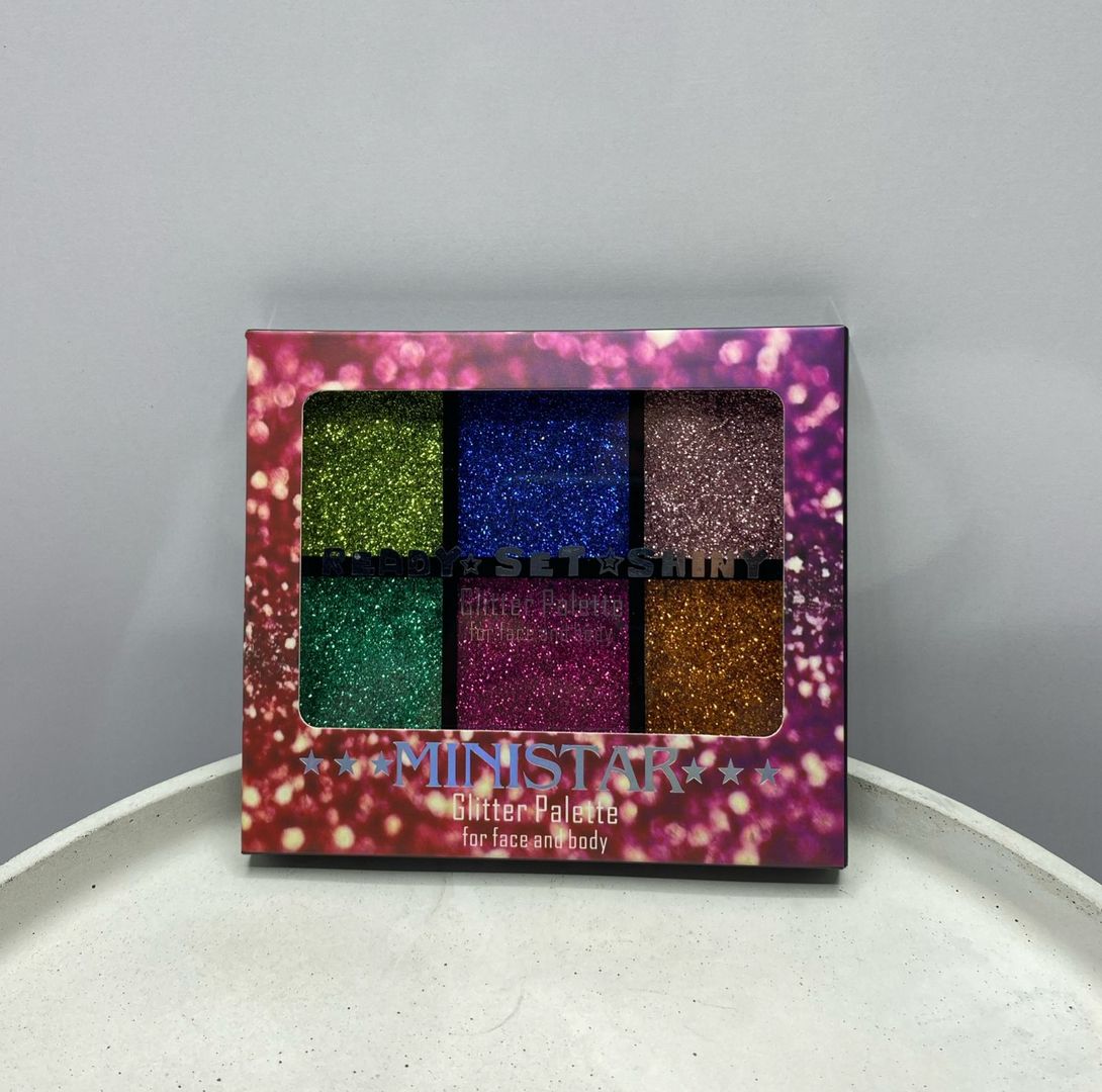 Paleta de sombras brillante 
