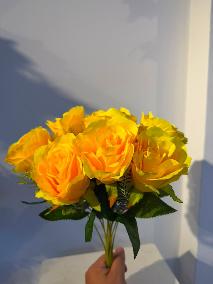 BOQUET ROSAS AMARILLAS X 11