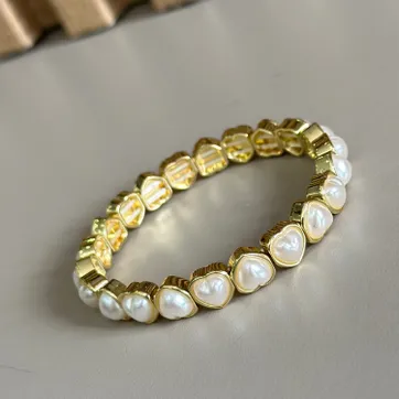 Imagen del producto Pulseras perlas corazón 