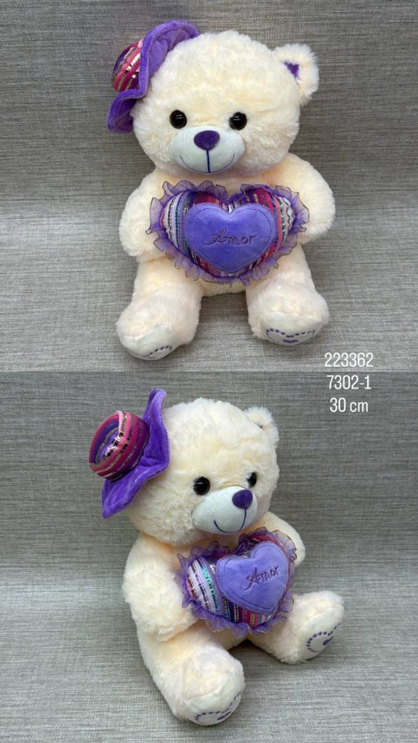 OSO CON PAVA Y CORAZON DE 30 CM