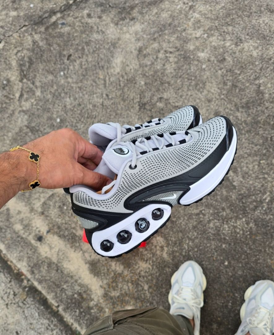 Air Max DN GREY