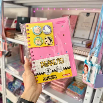 AGENDA RUBBER SNOOPY PRIMAVERA CON PINES  - imagen 1
