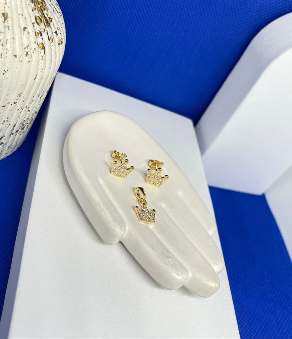 Conjunto corona queen circonias