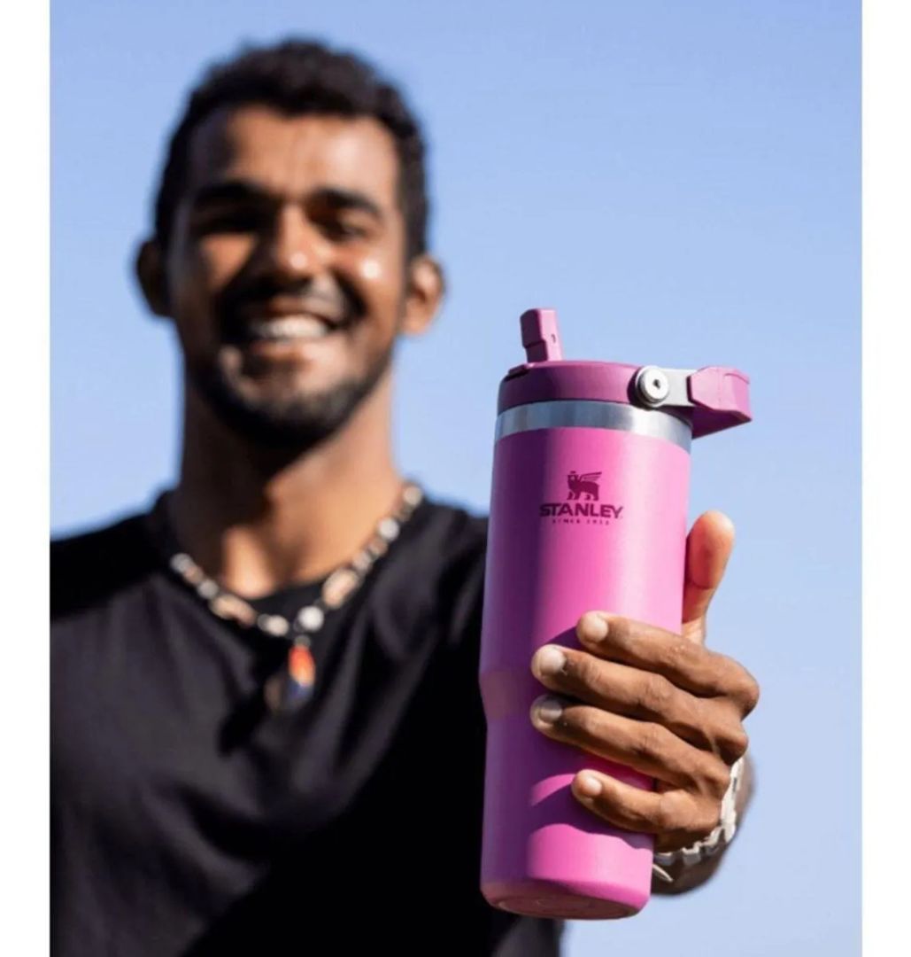 TERMO PEQUEÑO STANLEY TERMICO 30 ONZAS