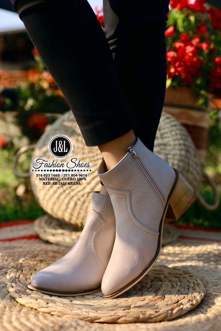 BOTINES